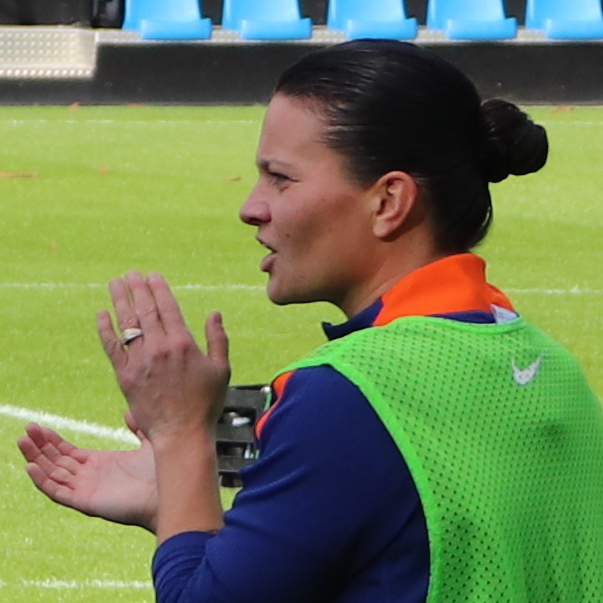 BREAKING | Aanvoerder Sherida Spitse stopt bij Oranje Leeuwinnen!