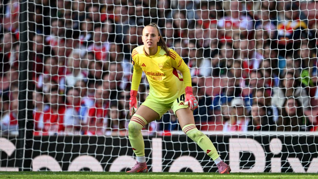 Van Domselaar Keert Terug Onder De Lat Bij Arsenal!