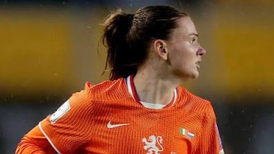 Debuut van Liz Rijsbergen overschaduwd door nederlaag tegen Ierland