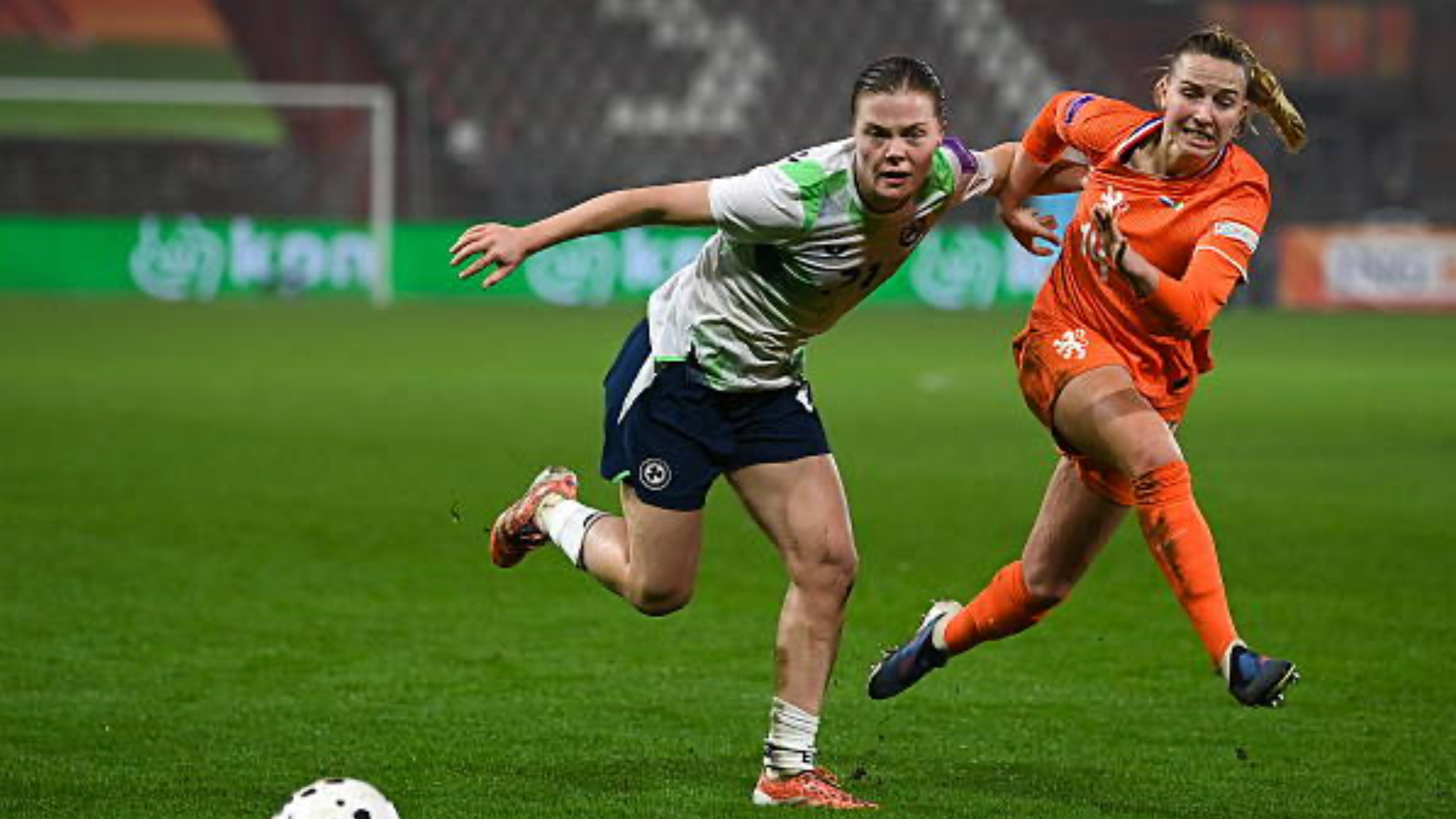 Arjan Veurink verklapt: Drie van Vijf geblesseerden keren terug bij OranjeLeeuwinnen.