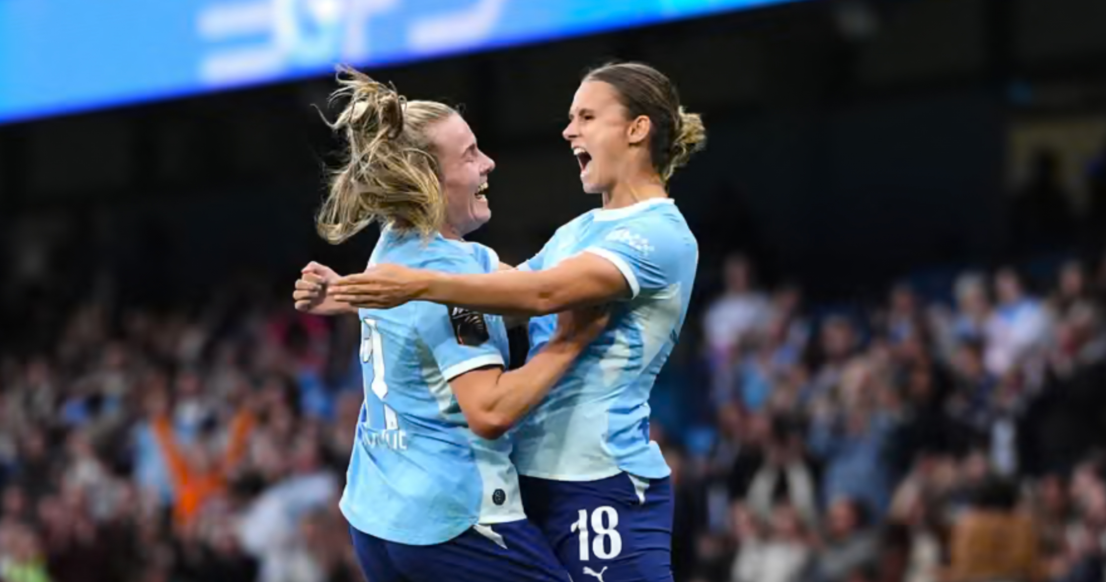 Kerstin Casparij scoort Renée Slegers Arsenal uit de titelrace.